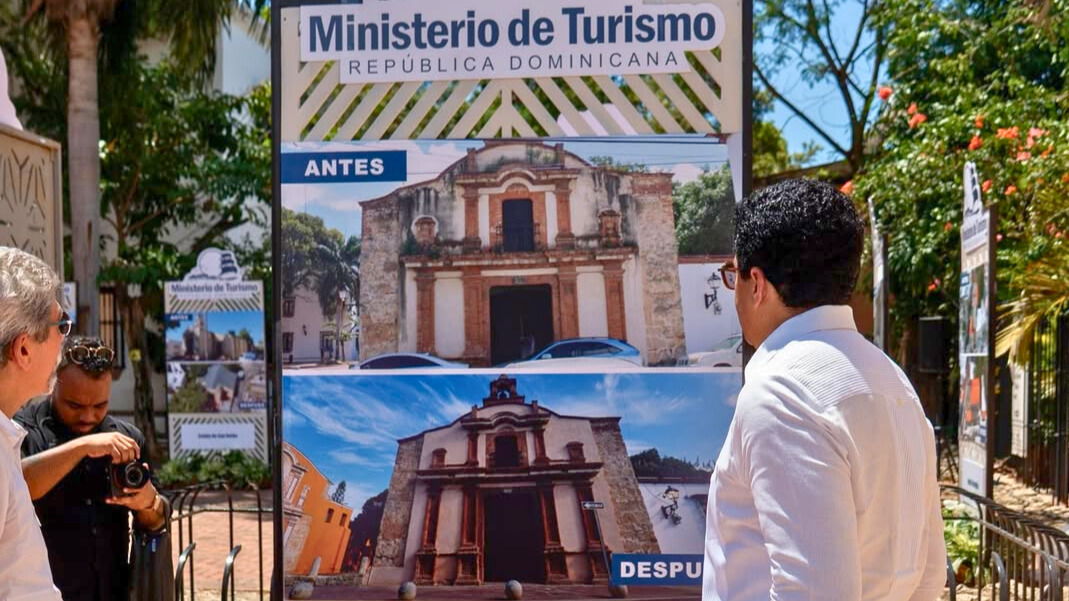 Tutismo entrega obras en la Ciudad Colonial