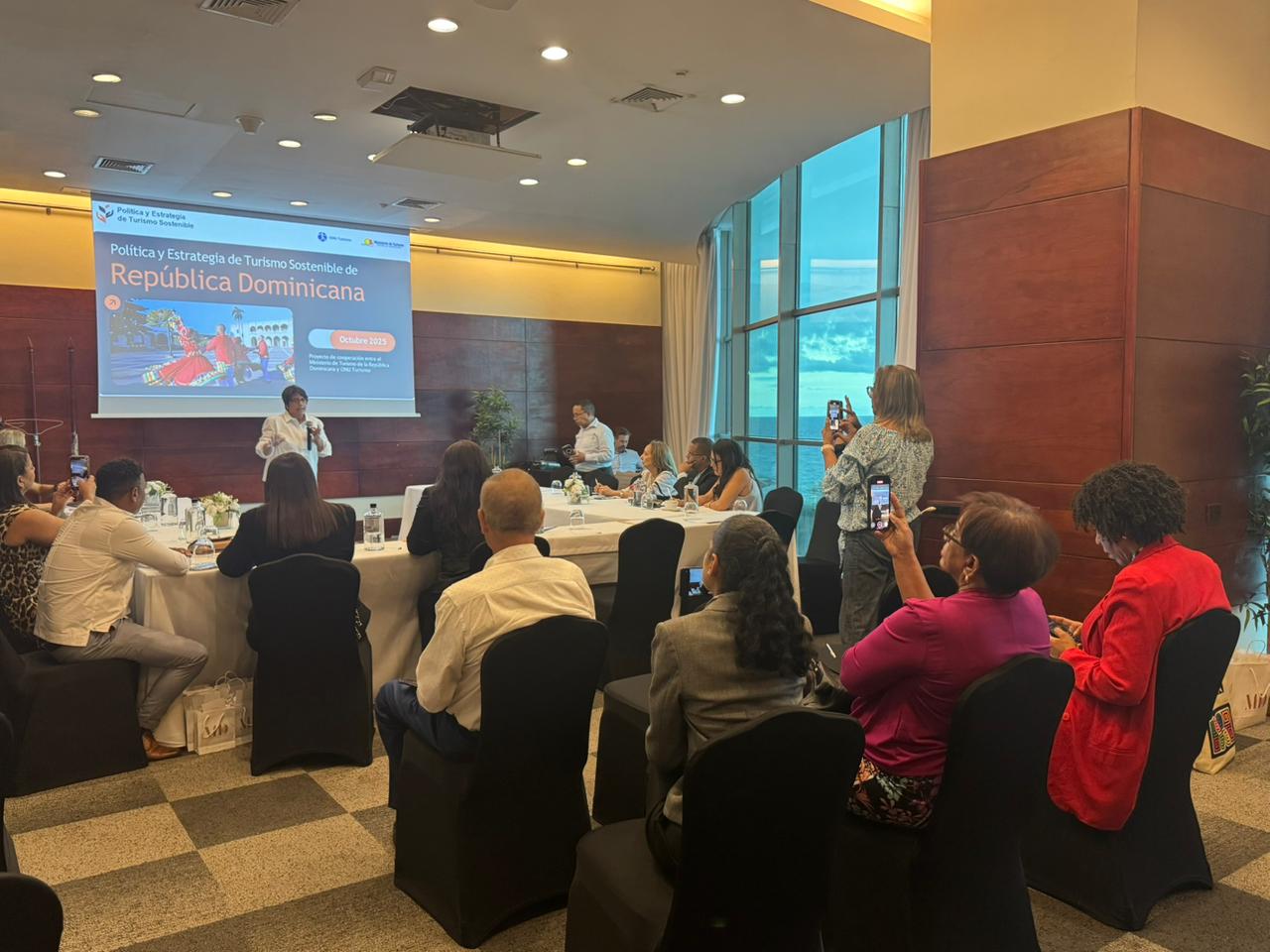 Adompretur y ONU Turismo impulsan agenda de turismo sostenible