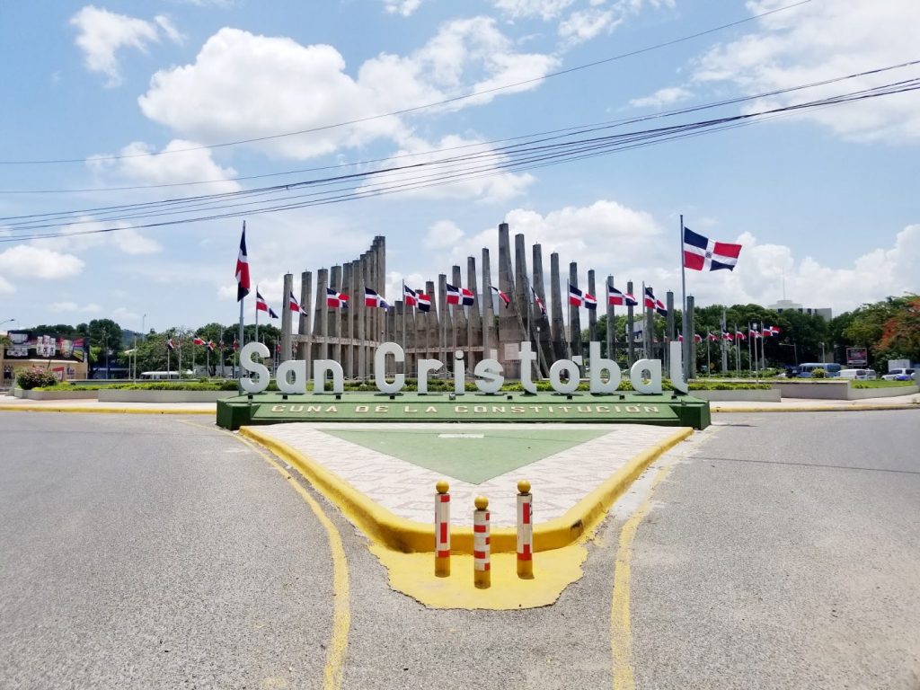 Monumento a los Constituyentes es el principal hito histórico y símbolo de San Cristóbal.