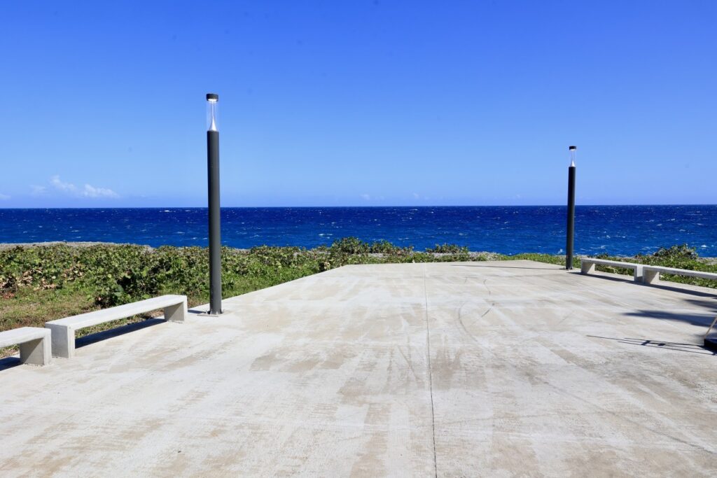 Presidente Abinader y David Collado inauguran segunda etapa del malecón de Santo Domingo Este