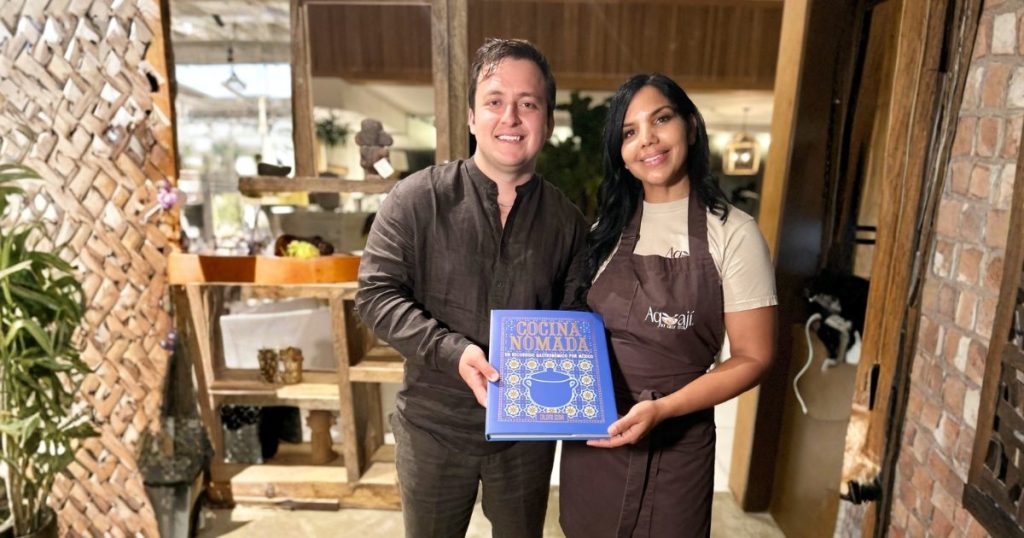 Calixto Serna junto a la Chef Tita.