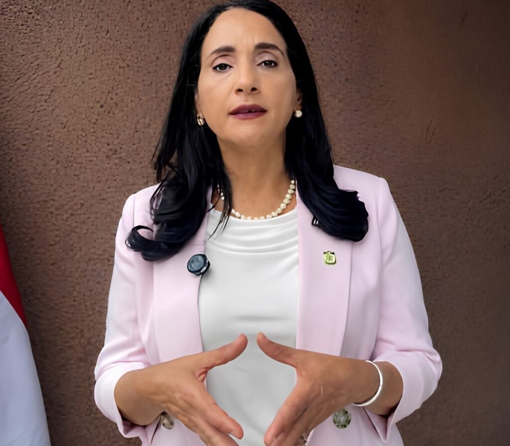 senadora Lía Díaz Santana