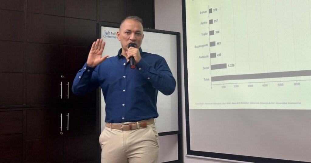 Julián Andrés Ortiz Mosquera, director de Desarrollo Empresarial de la Cámara de Comercio de Tuluá