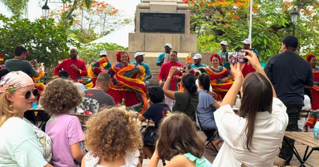 Turizoneando Verano 2026 llevará más de 100 actividades a la Ciudad Colonial