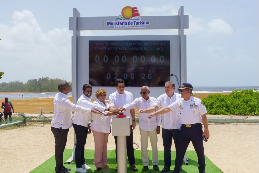 Mitur inicia construcción del malecón de Boca Chica