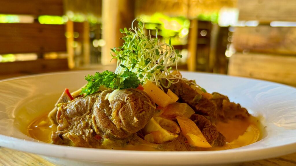 Chivo guisado al estilo La Chivería
