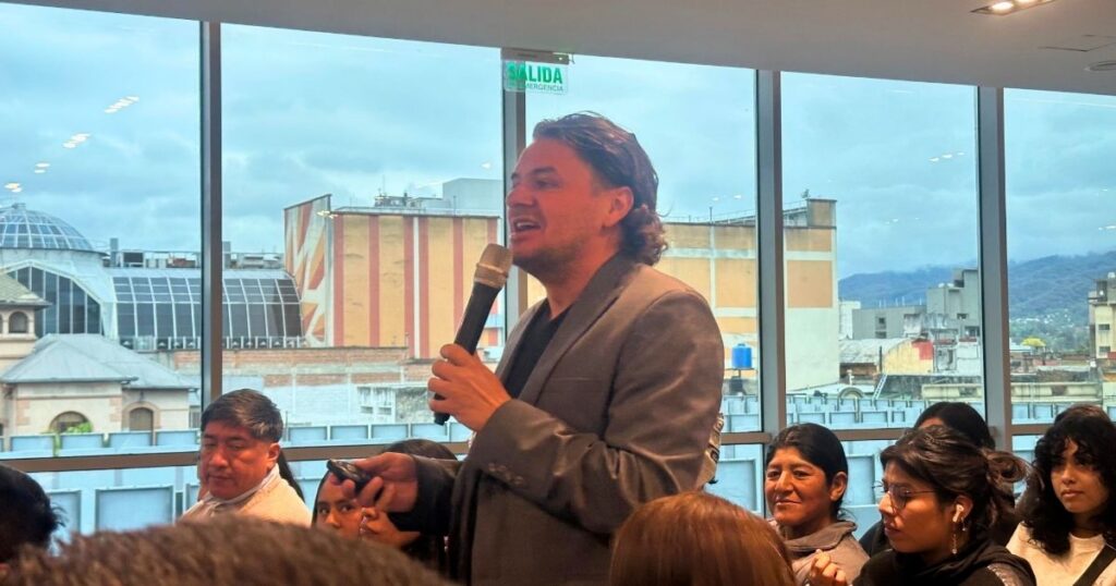  Miguel Ledhesma